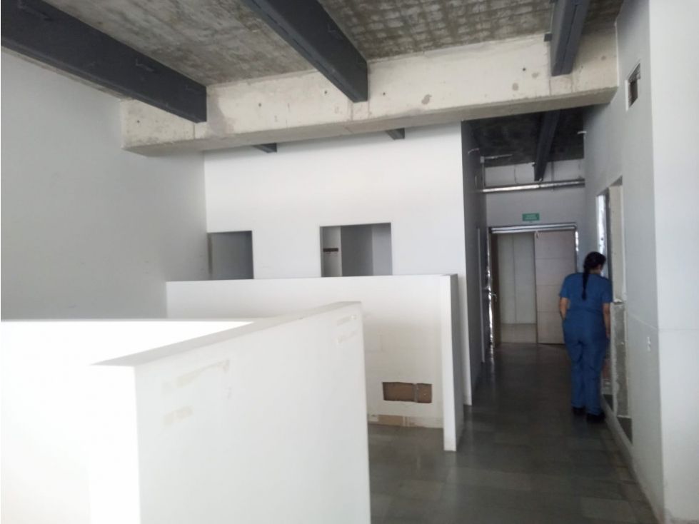 Oficina en arriendo Antioquia Sabaneta Santa Ana 127 m2 Habitaciones 0 Baños 2 Garajes 0 Precio $8000000