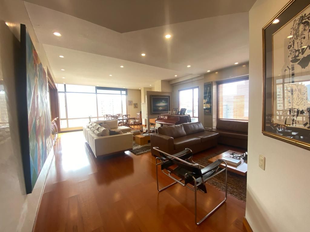 Apartamento en venta Cundinamarca Bogotá Prado Veraniego Norte 190 m2 Habitaciones 4 Baños 4 Garajes 4 Precio $1200000000