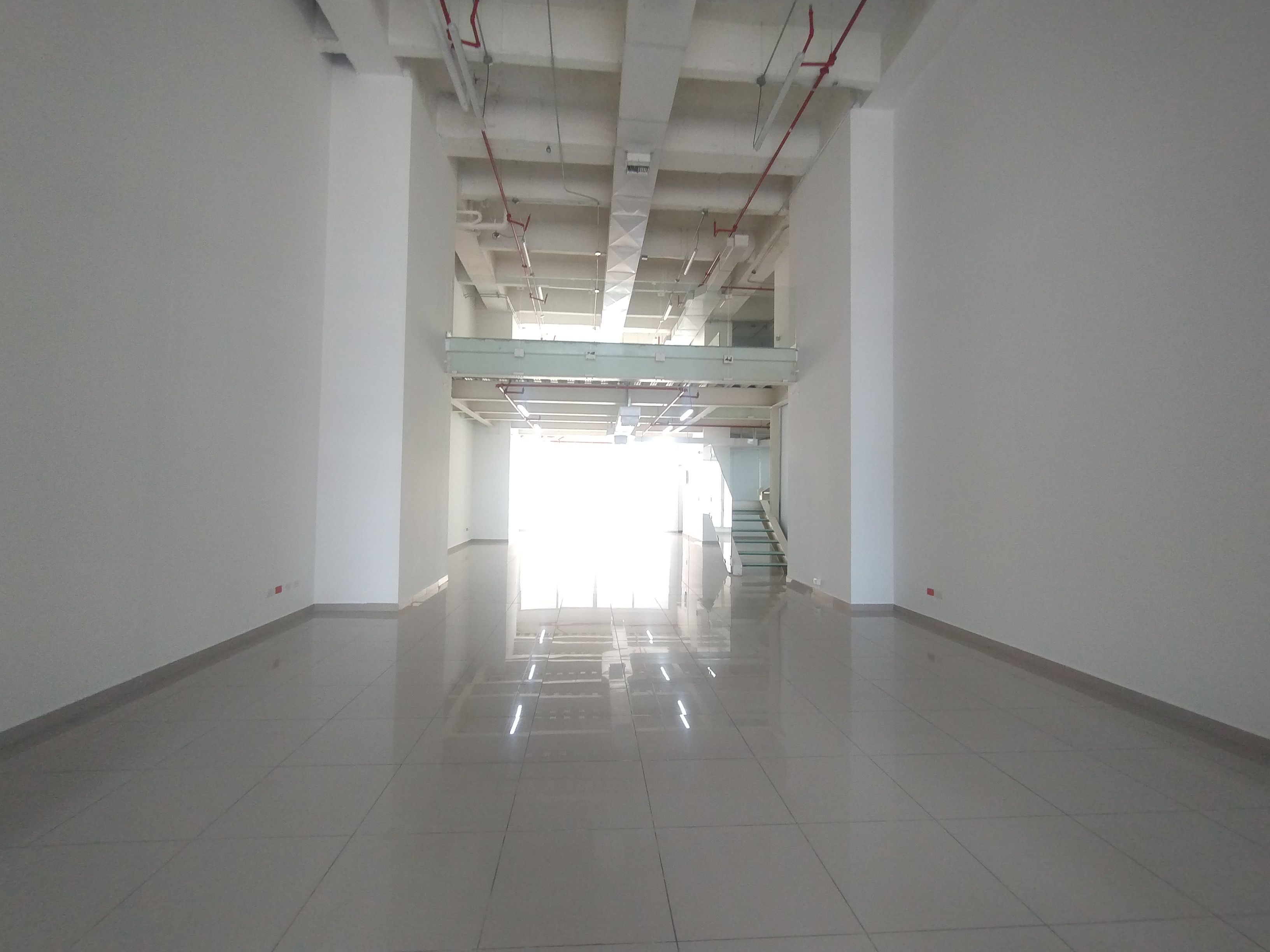 Local en arriendo Atlántico Barranquilla Altos Del Prado 250 m2 Habitaciones 0 Baños 1 Garajes 3 Precio $28500000