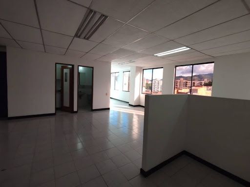 Oficina en arriendo Antioquia Medellín Lorena 70 m2 Habitaciones 0 Baños 1 Garajes 1 Precio $3500000