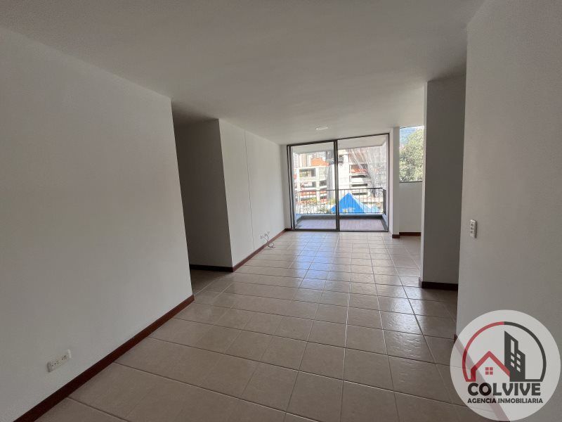 Apartamento en arriendo Antioquia Sabaneta Prados De Sabaneta 80 m2 Habitaciones 3 Baños 2 Garajes 1 Precio $2300000