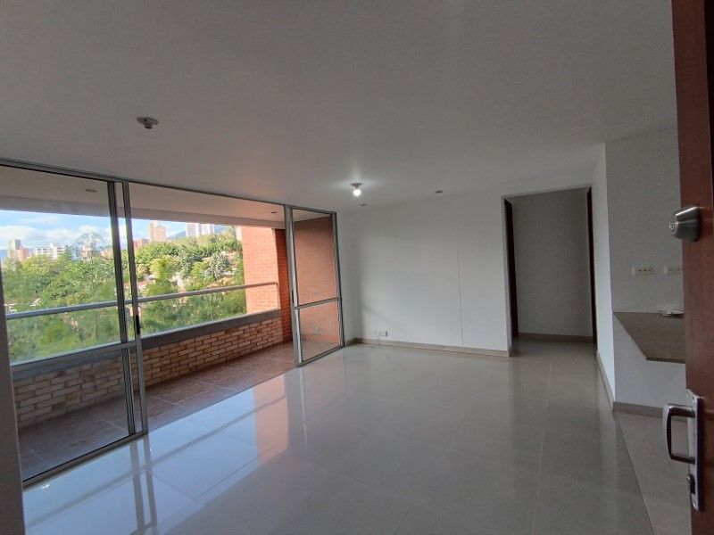 Apartaestudio en arriendo Antioquia Envigado Zúñiga 70 m2 Habitaciones 1 Baños 1 Garajes 1 Precio $3600000