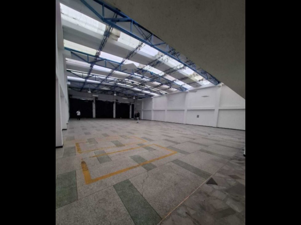 Bodega en arriendo Cundinamarca Bogotá La Esmeralda 620 m2 Habitaciones 0 Baños 3 Garajes 0 Precio $25000000