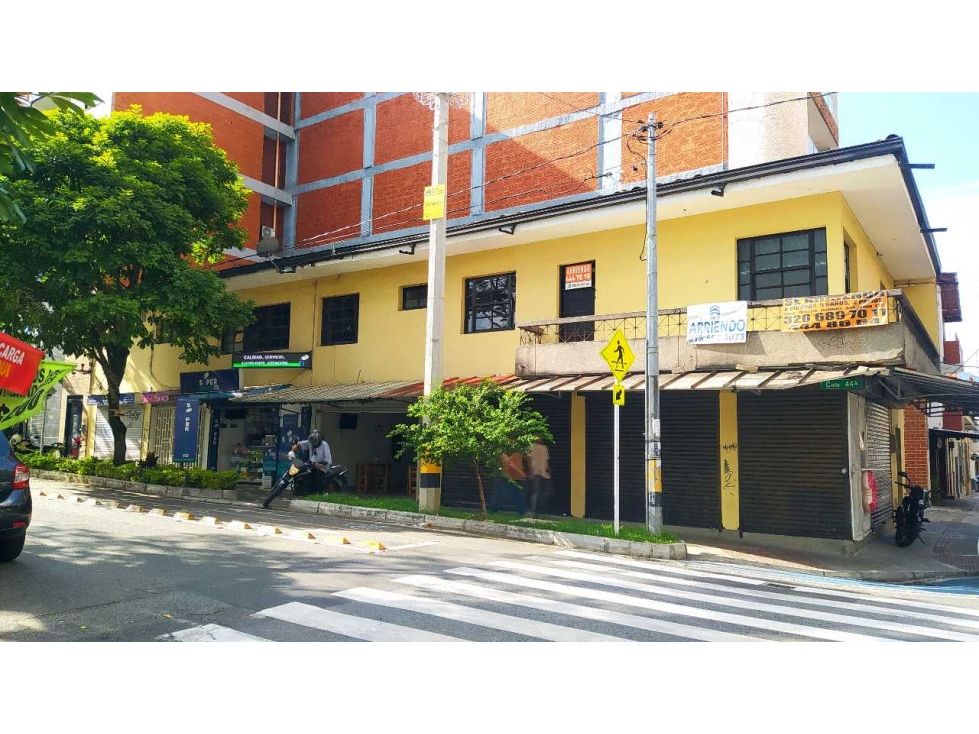 Casa en arriendo Antioquia Medellín La Pilarica 196 m2 Habitaciones 8 Baños 5 Garajes 0 Precio $6600000