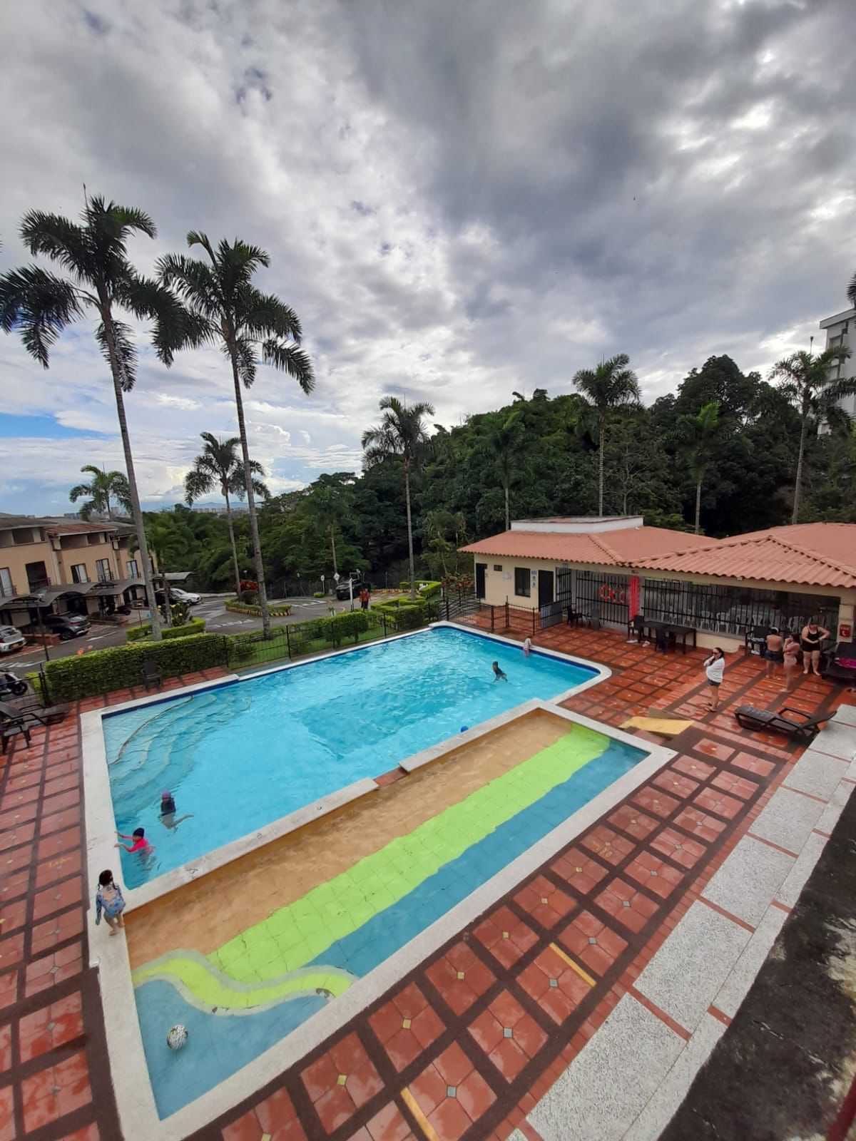 Casa en venta Risaralda Dosquebradas Santa Mónica 98 m2 Habitaciones 3 Baños 2 Garajes 1 Precio $340000000