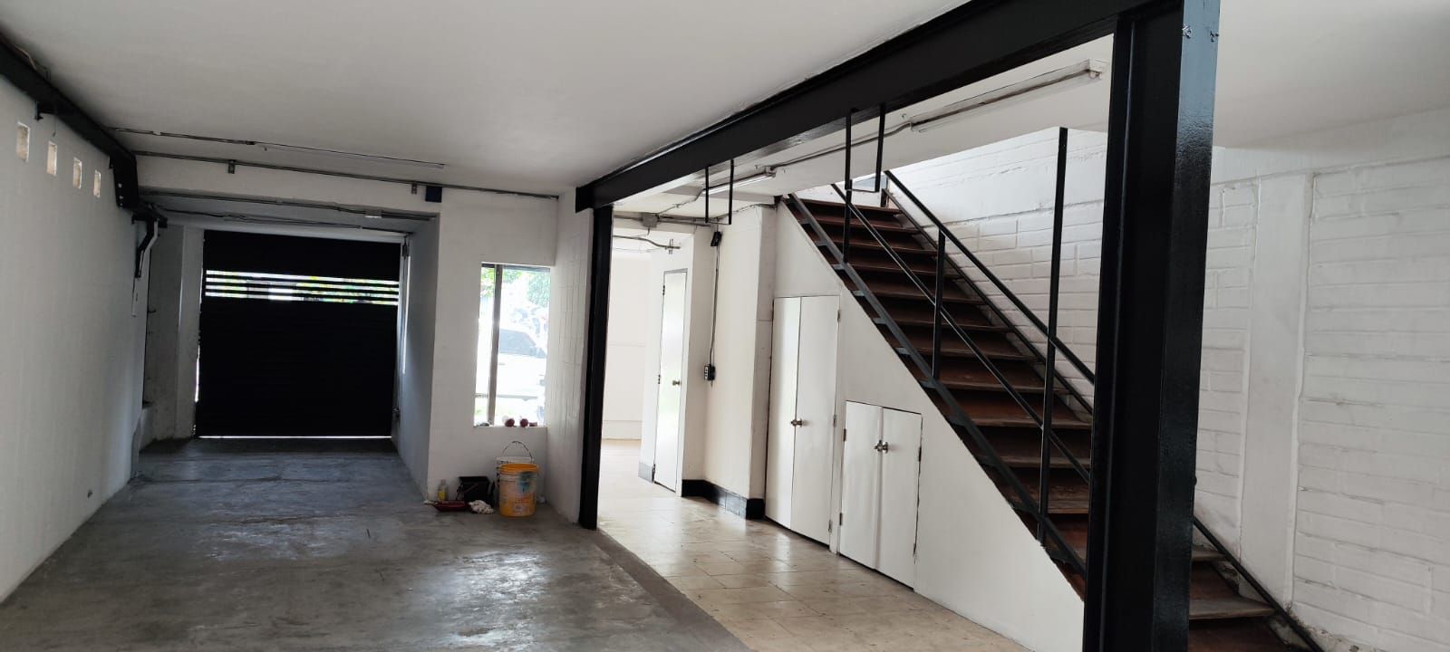 Bodega en venta Antioquia Medellín La Aguacatala 420 m2 Habitaciones 0 Baños 4 Garajes 3 Precio $2200000000