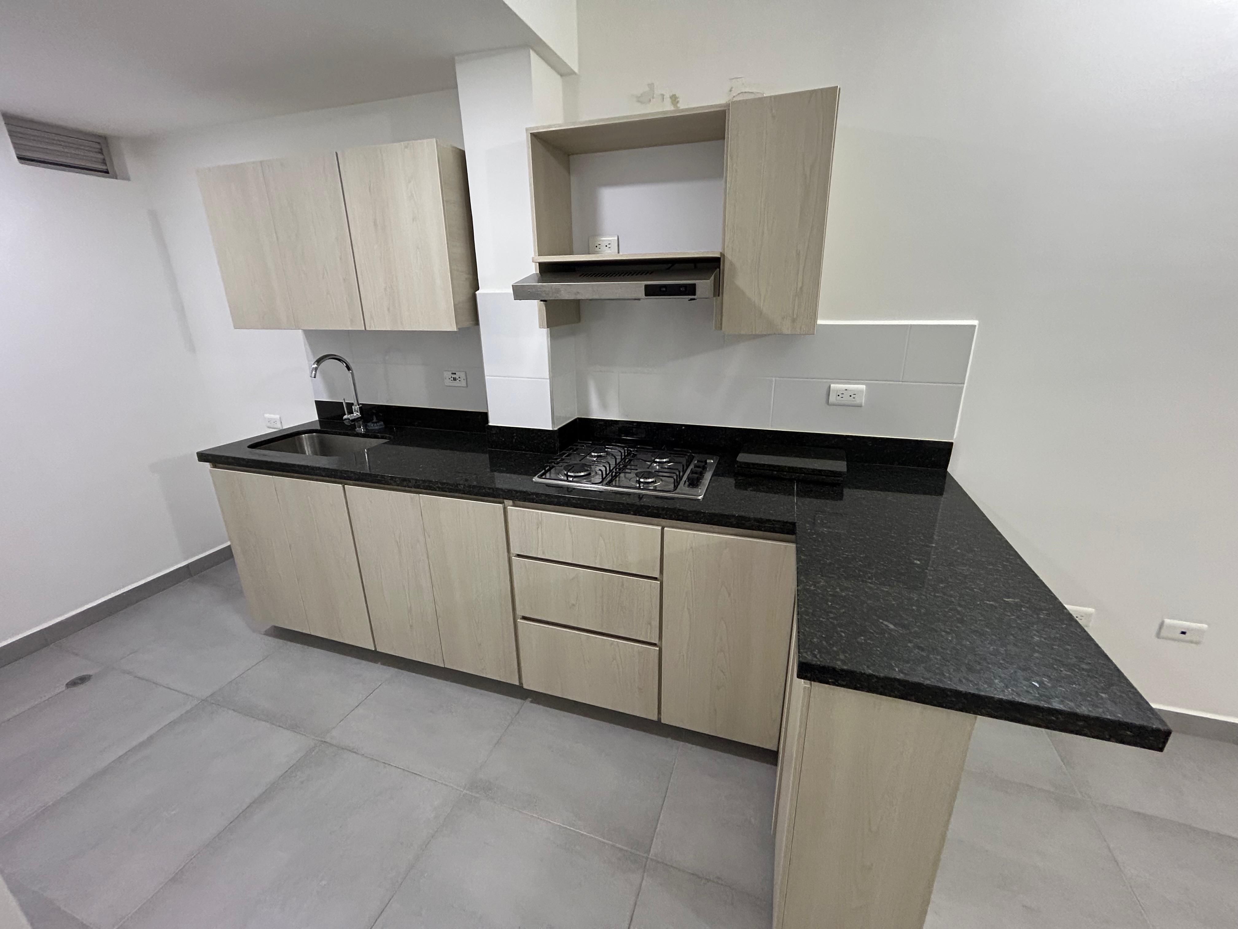 Apartaestudio en arriendo Antioquia Sabaneta Entre Amigos 43 m2 Habitaciones 1 Baños 1 Garajes 0 Precio $1600000