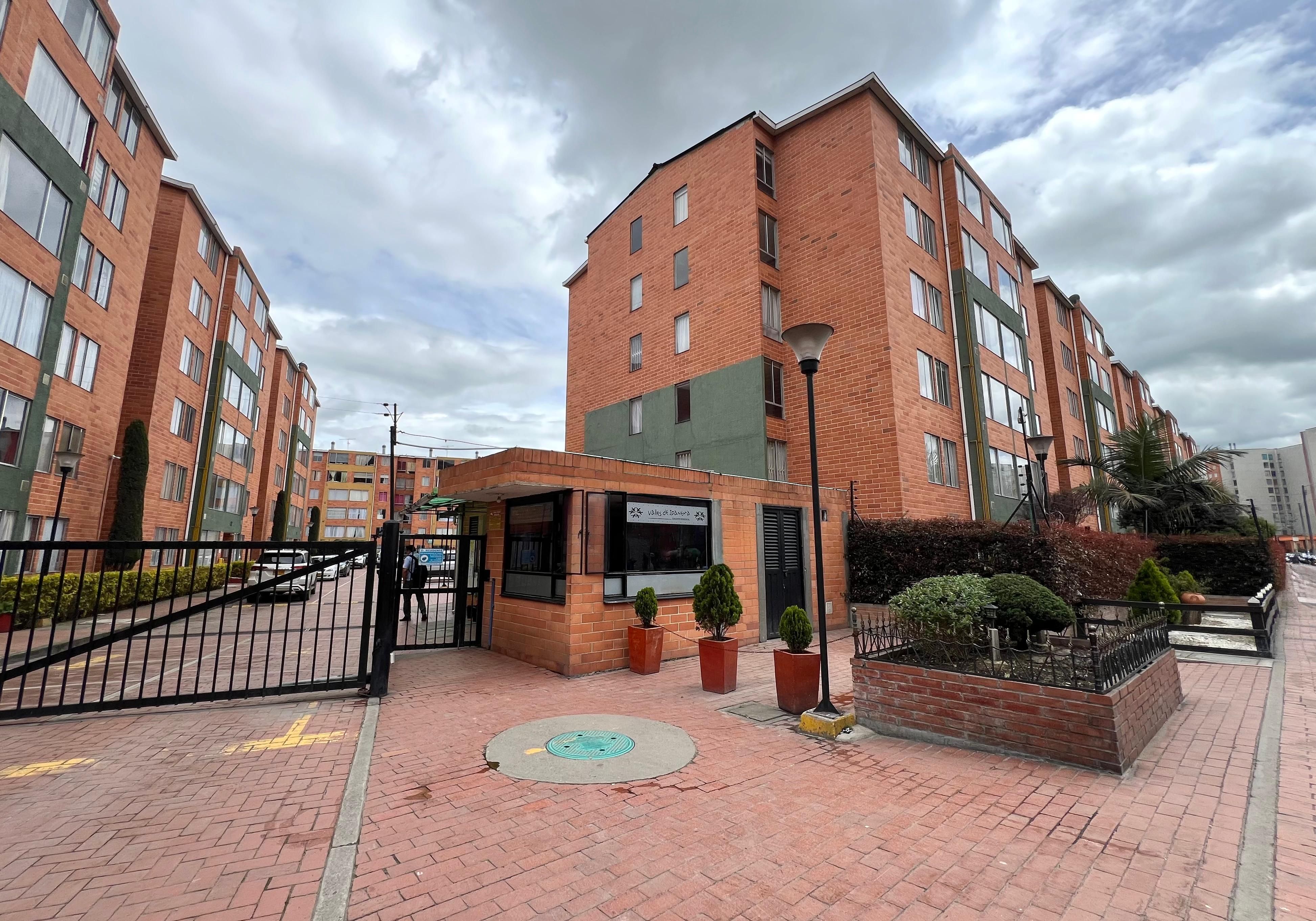 Apartamento en venta Cundinamarca Bogotá Cjr Valles De Ipanema 55 m2 Habitaciones 3 Baños 1 Garajes 0 Precio $169000000