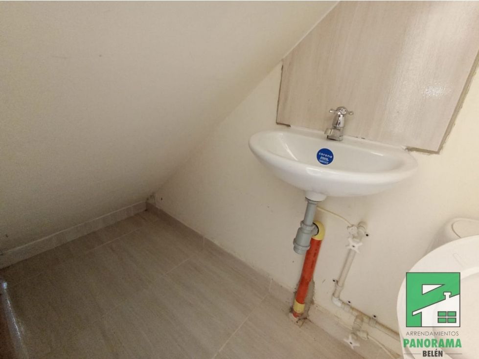 Local en arriendo Antioquia Medellín La Colina 9 m2 Habitaciones 0 Baños 0 Garajes 0 Precio $650000