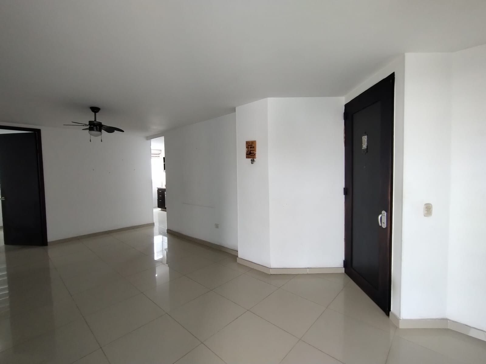 Apartamento en arriendo o venta Atlántico Barranquilla El Porvenir 118 m2 Habitaciones 4 Baños 3 Garajes 1 Precio venta $420000000 Precio arriendo $2900000