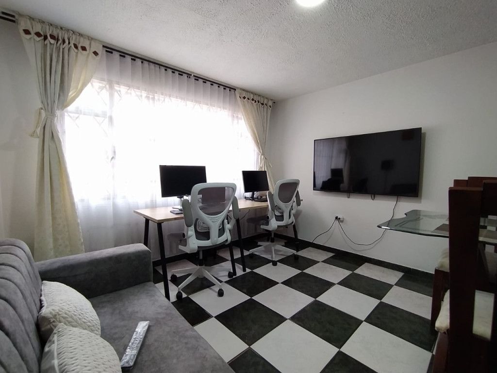 Casa en venta Cundinamarca Bogotá Brasil 180 m2 Habitaciones 5 Baños 3 Garajes 3 Precio $370000000