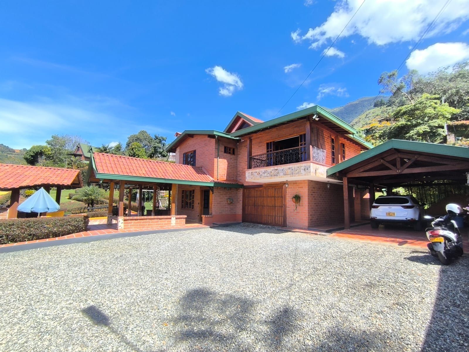 Finca en arriendo Antioquia Copacabana Copacabana 550 m2 Habitaciones 4 Baños 4 Garajes 0 Precio $8000000