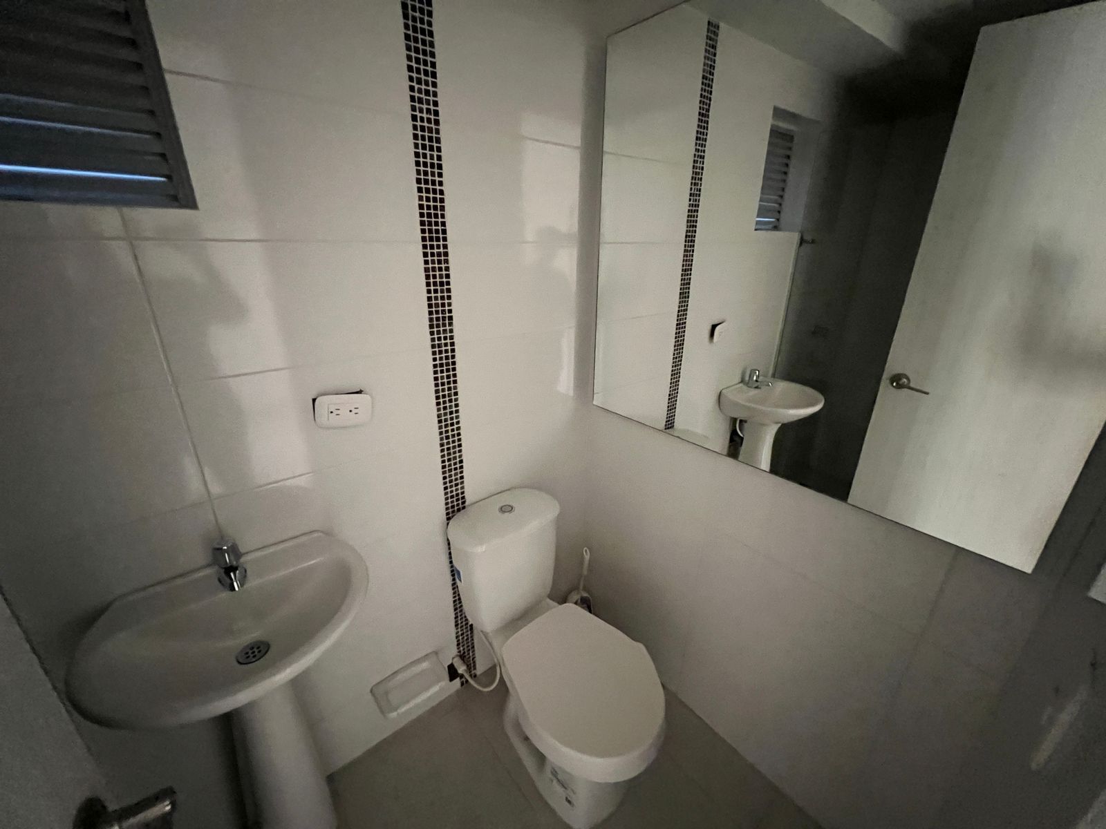 Apartamento en arriendo Atlántico Barranquilla Conjunto Residencial Turpial 55 m2 Habitaciones 3 Baños 2 Garajes 0 Precio $1691000