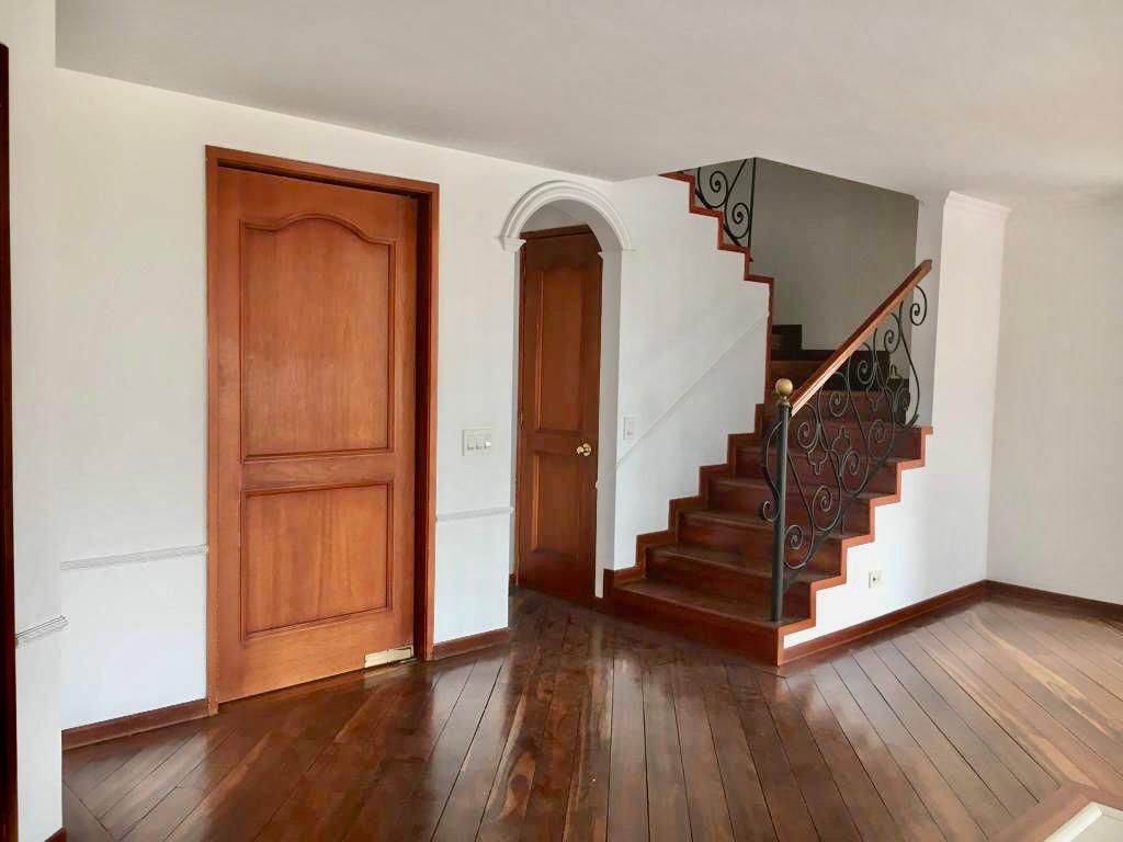 Apartamento en venta Cundinamarca Bogotá Santa Bibiana 115 m2 Habitaciones 2 Baños 3 Garajes 2 Precio $695000000