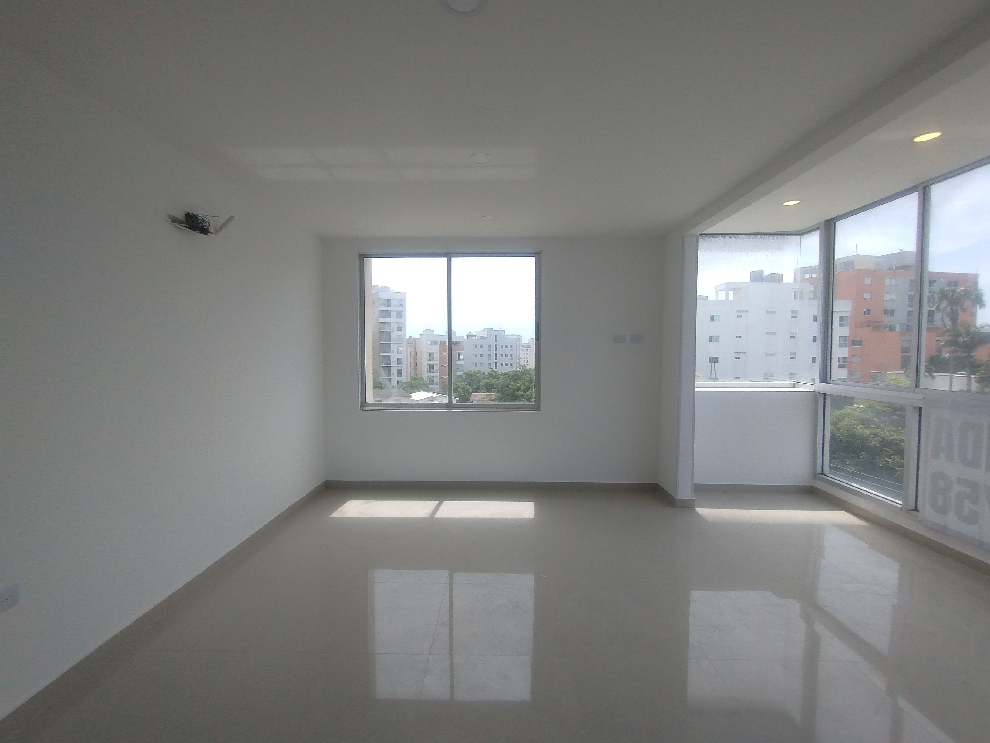 Apartamento en arriendo Atlántico Barranquilla Nuevo Horizonte 107 m2 Habitaciones 3 Baños 4 Garajes 1 Precio $2800000