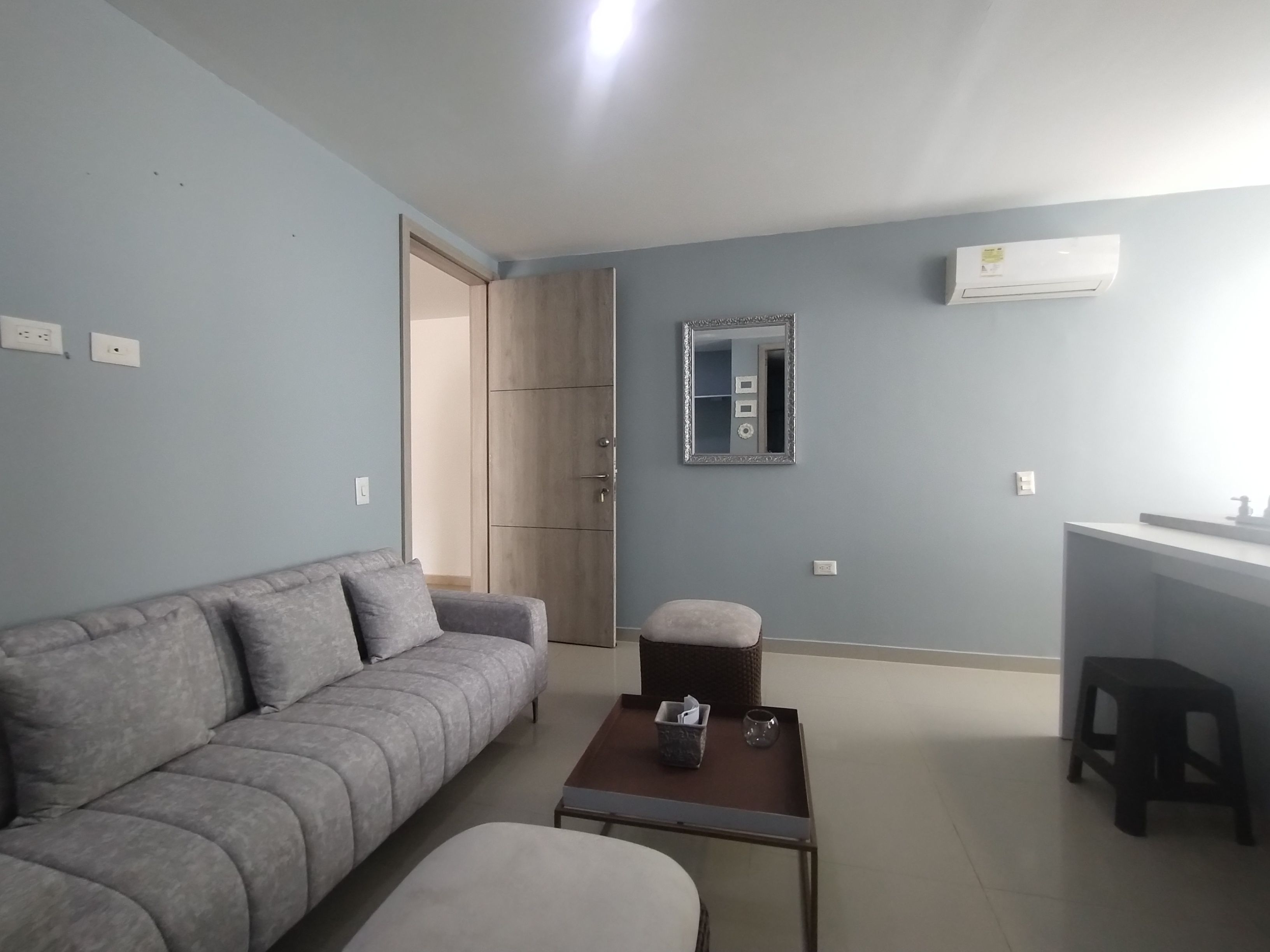 Apartamento en arriendo o venta Atlántico Barranquilla Nuevo Horizonte 41 m2 Habitaciones 1 Baños 1 Garajes 1 Precio venta $220000000 Precio arriendo $1900000