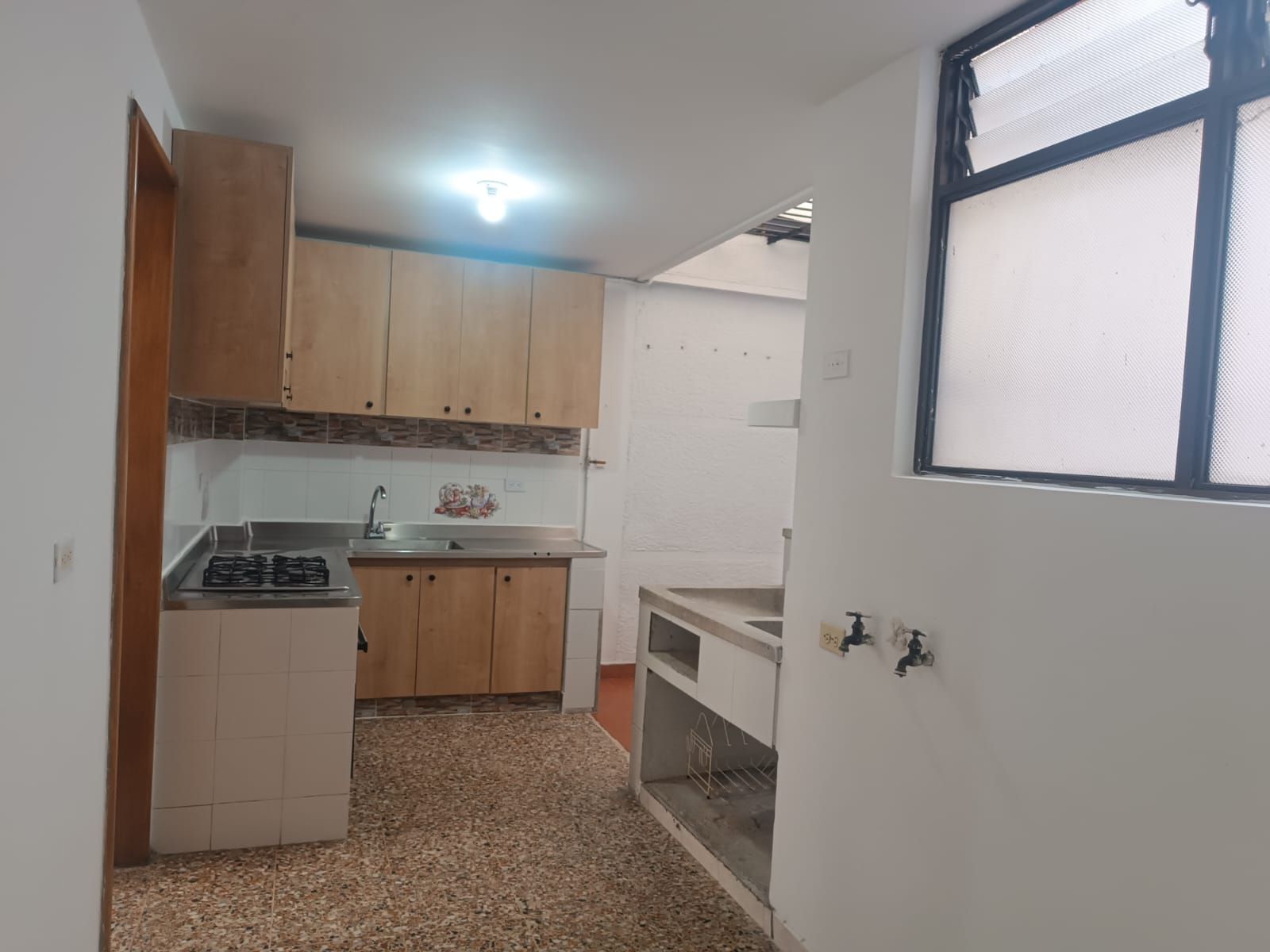 Casa en arriendo Antioquia Medellín El Diamante 95 m2 Habitaciones 4 Baños 3 Garajes 0 Precio $2000000