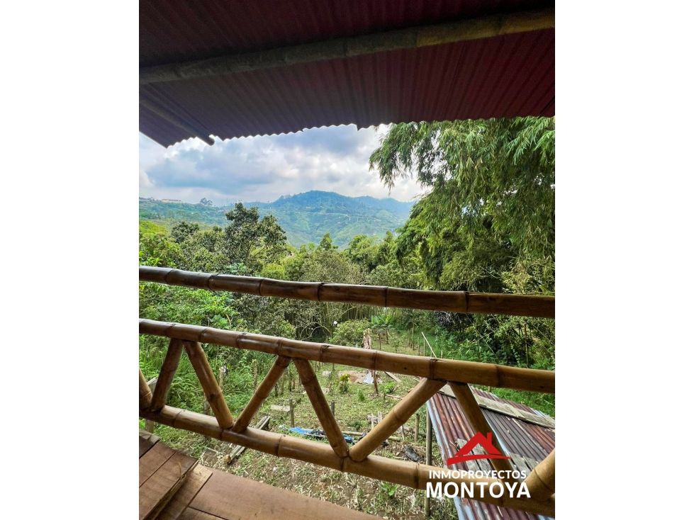 Casa Campestre en venta Risaralda Santa Rosa De Cabal Santa Rosa De Cabal 150 m2 Habitaciones 4 Baños 2 Garajes 2 Precio $250000000