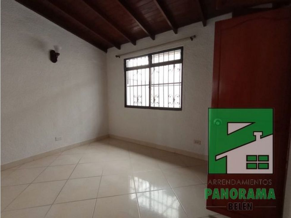 Casa en arriendo Antioquia Medellín La Gloria 100 m2 Habitaciones 4 Baños 2 Garajes 1 Precio $4886000