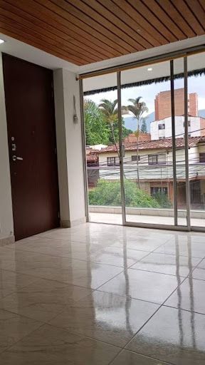 Apartamento en arriendo Antioquia Medellín Calasanz 90 m2 Habitaciones 3 Baños 2 Garajes 0 Precio $2800000