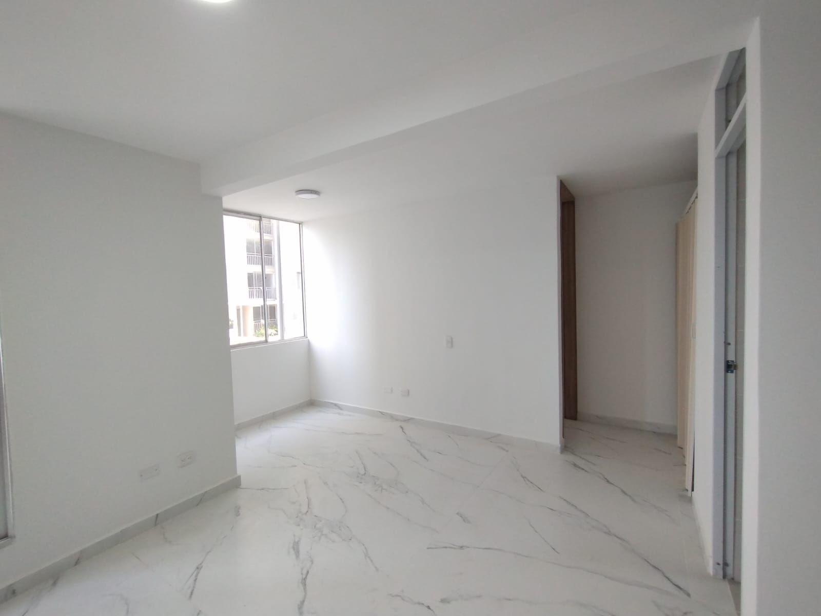 Apartamento en arriendo Atlántico Barranquilla Romance 85 m2 Habitaciones 2 Baños 2 Garajes 0 Precio $2050000