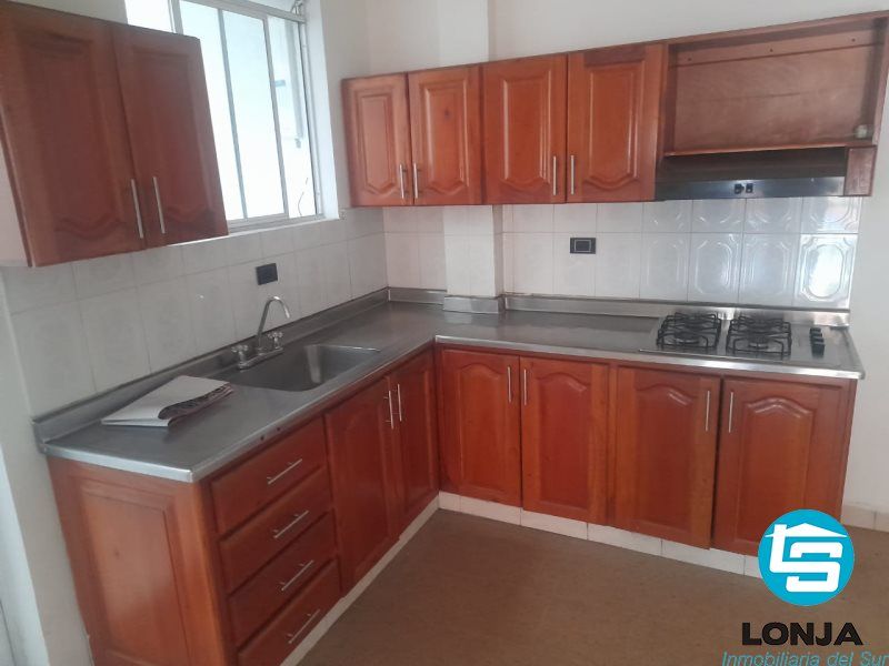 Apartamento en arriendo Antioquia Itagüí Centro 90 m2 Habitaciones 4 Baños 2 Garajes 0 Precio $2400000