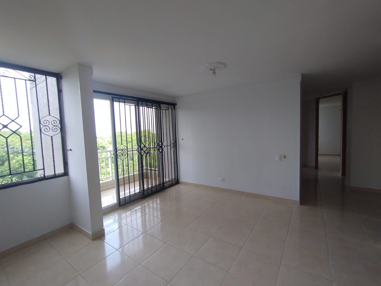Apartamento en arriendo o venta Atlántico Barranquilla El Tabor 91 m2 Habitaciones 3 Baños 2 Garajes 1 Precio venta $330000000 Precio arriendo $2350000