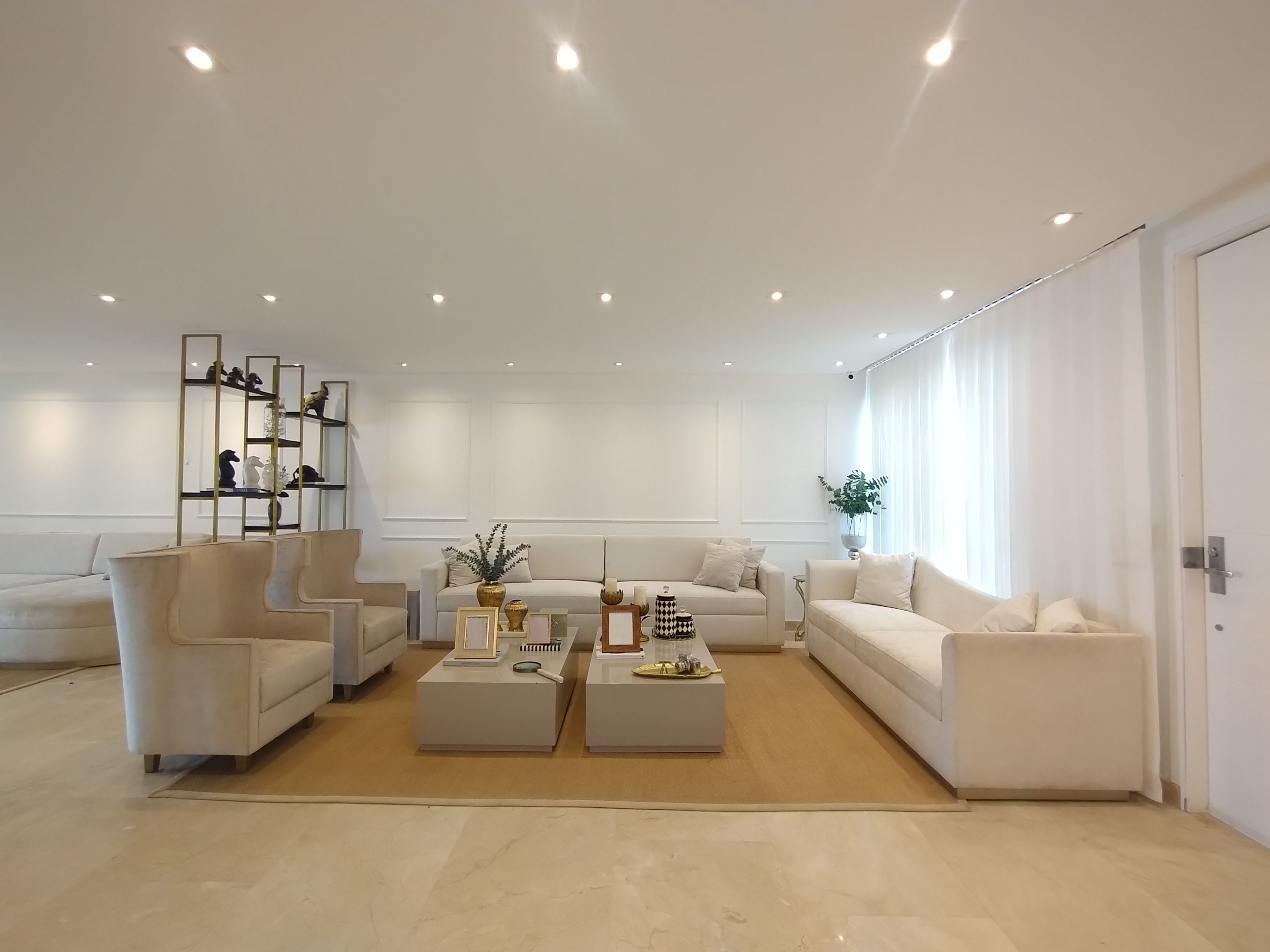 Casa en arriendo Atlántico Barranquilla Romance 350 m2 Habitaciones 4 Baños 6 Garajes 2 Precio $14600000