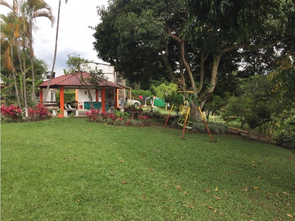 Lote en venta Risaralda Pereira Pereira 450 m2 Habitaciones 0 Baños 4 Garajes 20 Precio $4600000000