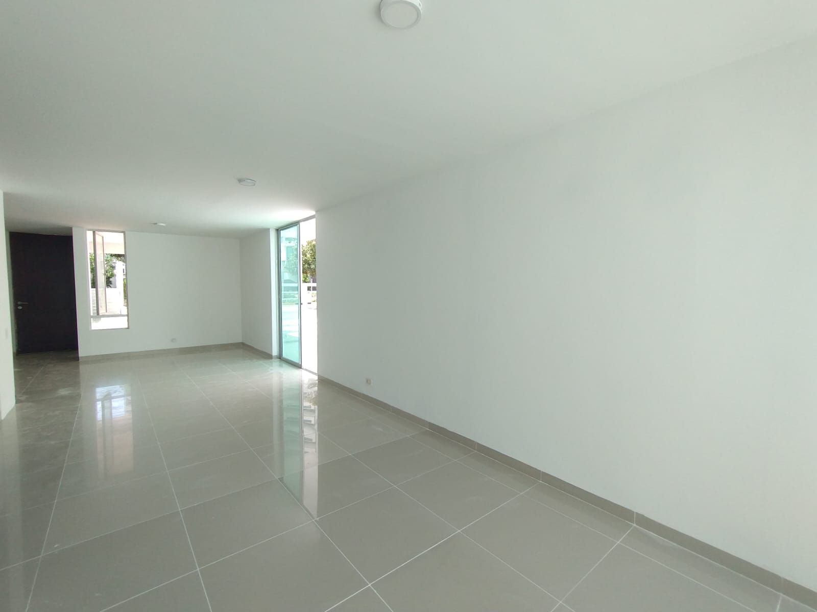 Casa en arriendo Atlántico Barranquilla Montes 189 m2 Habitaciones 3 Baños 3 Garajes 3 Precio $6770000