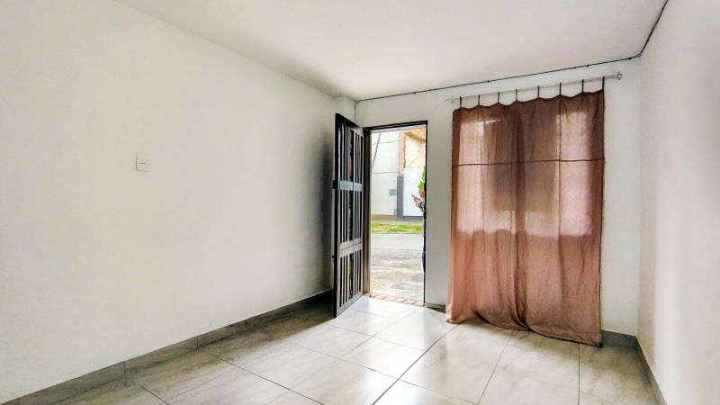 Casa en arriendo Antioquia Medellín El Danubio 100 m2 Habitaciones 2 Baños 2 Garajes 0 Precio $2500000