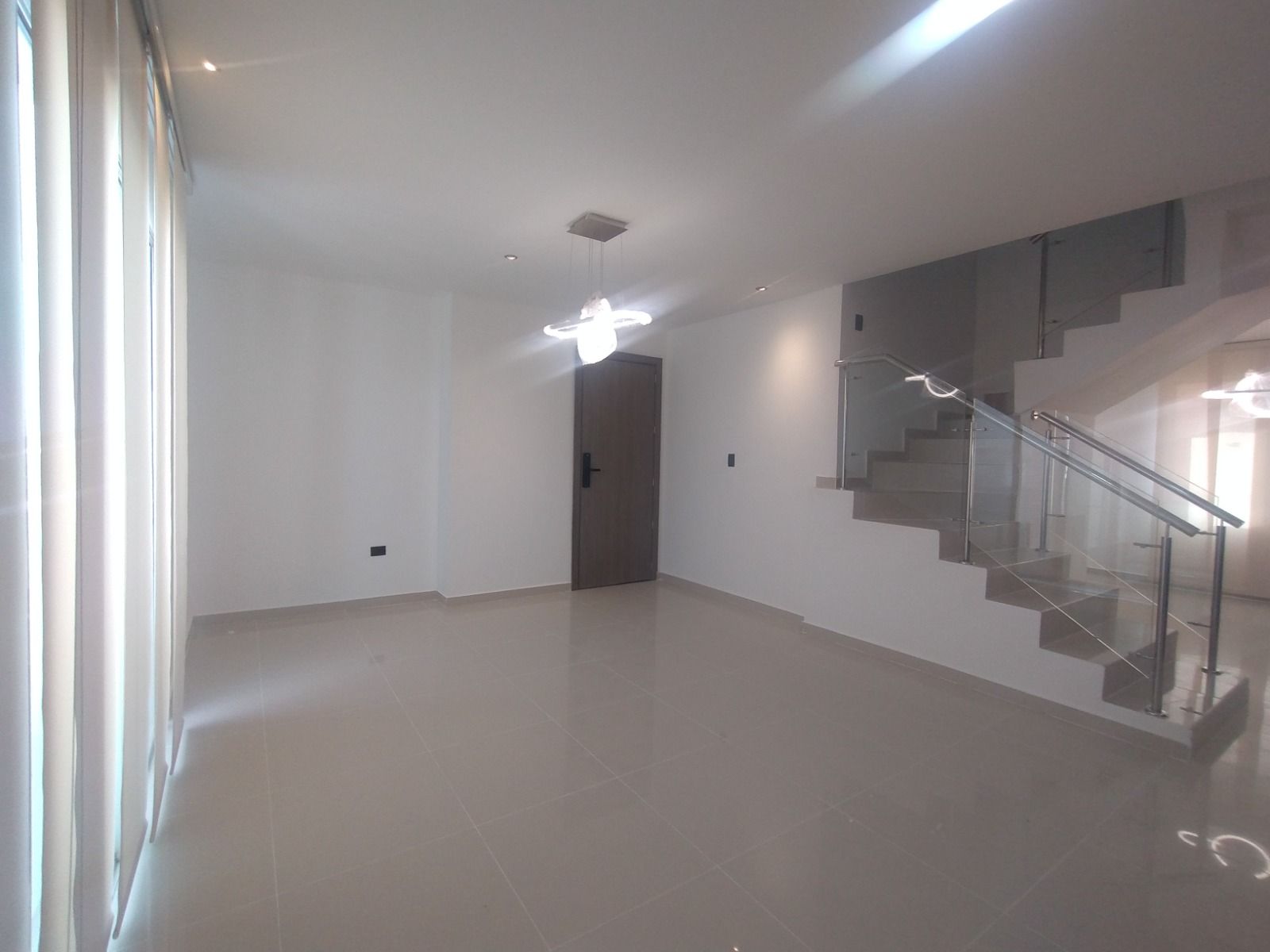 Apartamento en arriendo Atlántico Barranquilla Villa Santos 280 m2 Habitaciones 3 Baños 5 Garajes 2 Precio $7100000