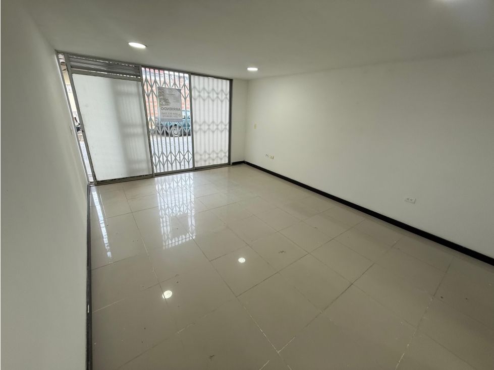 Local en arriendo Antioquia La Ceja Fátima 25 m2 Habitaciones 0 Baños 1 Garajes 0 Precio $800000
