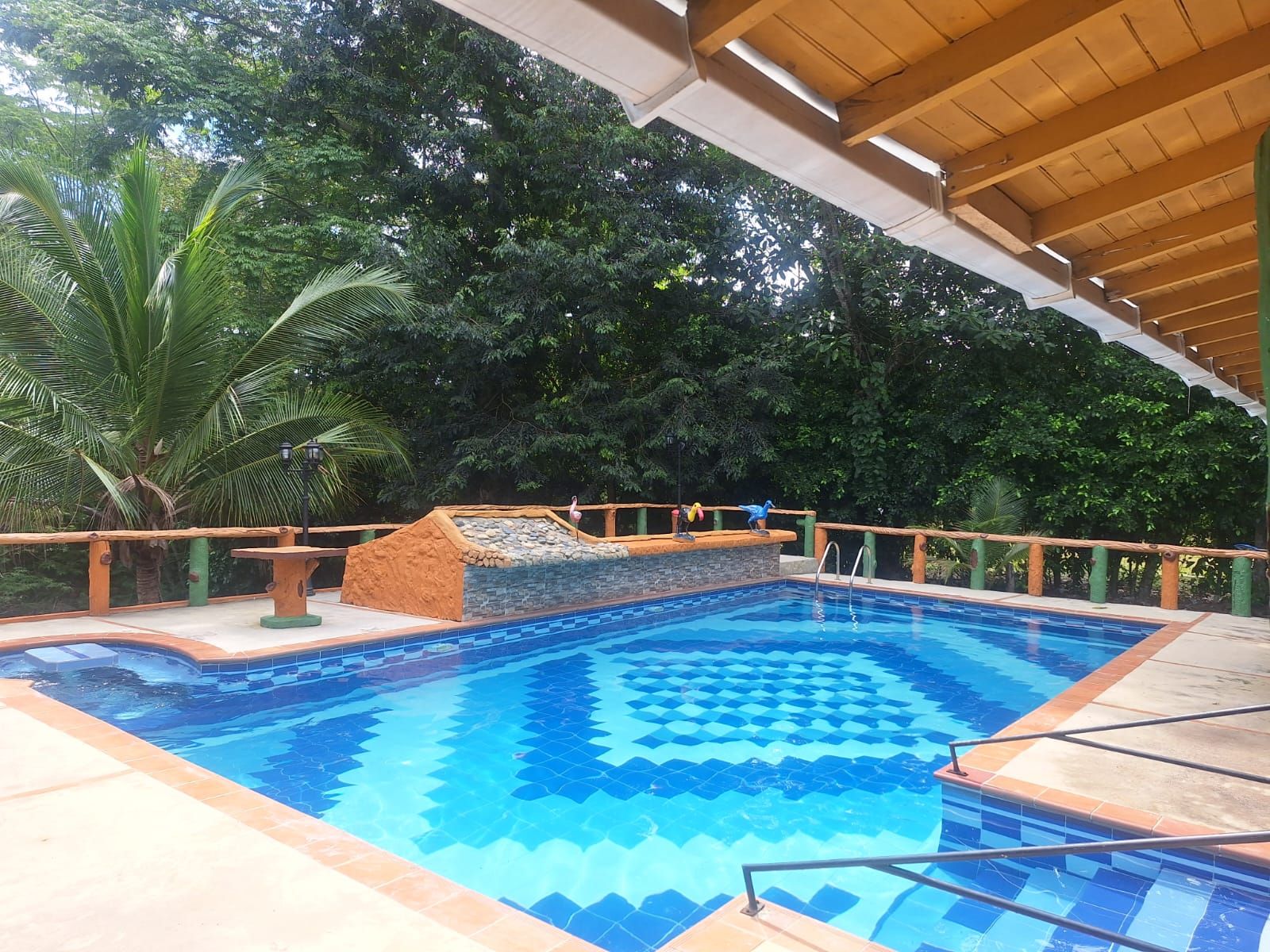 Finca en venta Antioquia Puerto Triunfo Puerto Triunfo 270 m2 Habitaciones 4 Baños 5 Garajes 5 Precio $980000000