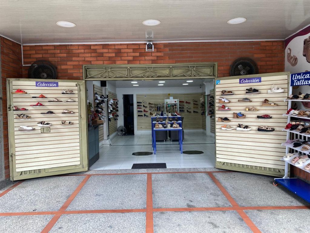 Edificio en venta Valle Del Cauca Cali Urbanización Colseguros 314 m2 Habitaciones 0 Baños 1 Garajes 0 Precio $650000000