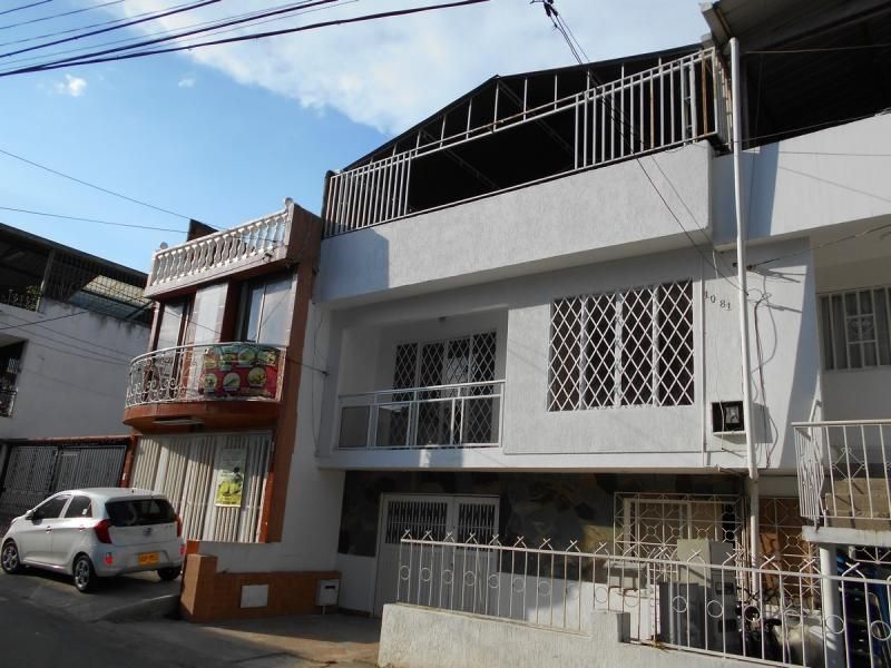 Casa en arriendo Valle Del Cauca Cali Departamental 120 m2 Habitaciones 3 Baños 1 Garajes 0 Precio $1650000