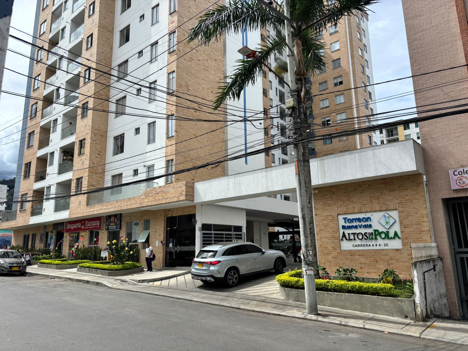 Apartaestudio en venta Tolima Ibagué La Pola 44 m2 Habitaciones 1 Baños 1 Garajes 1 Precio $240000000