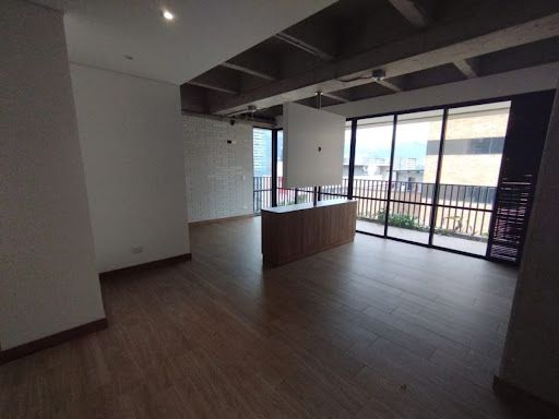 Apartaestudio en venta Antioquia Medellín Simesa 68 m2 Habitaciones 1 Baños 2 Garajes 1 Precio $675000000