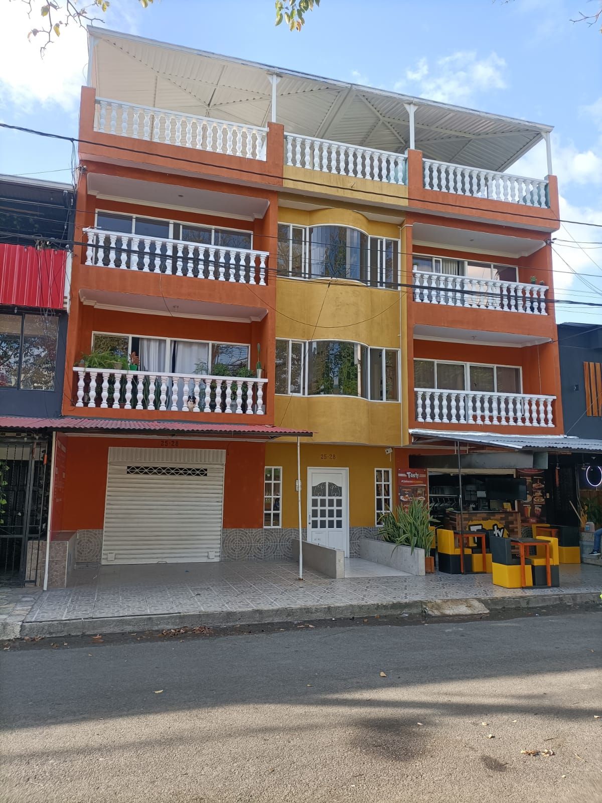 Edificio en venta Valle Del Cauca Palmira Las Americas 647 m2 Habitaciones 6 Baños 6 Garajes 1 Precio $1500000000