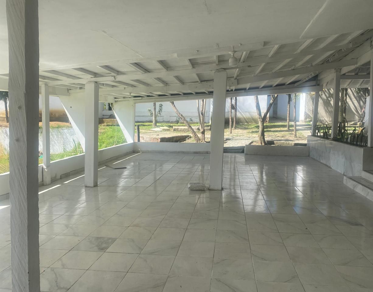 Local en arriendo Antioquia Envigado Sabaneta Real 450 m2 Habitaciones 0 Baños 2 Garajes 0 Precio $16000000