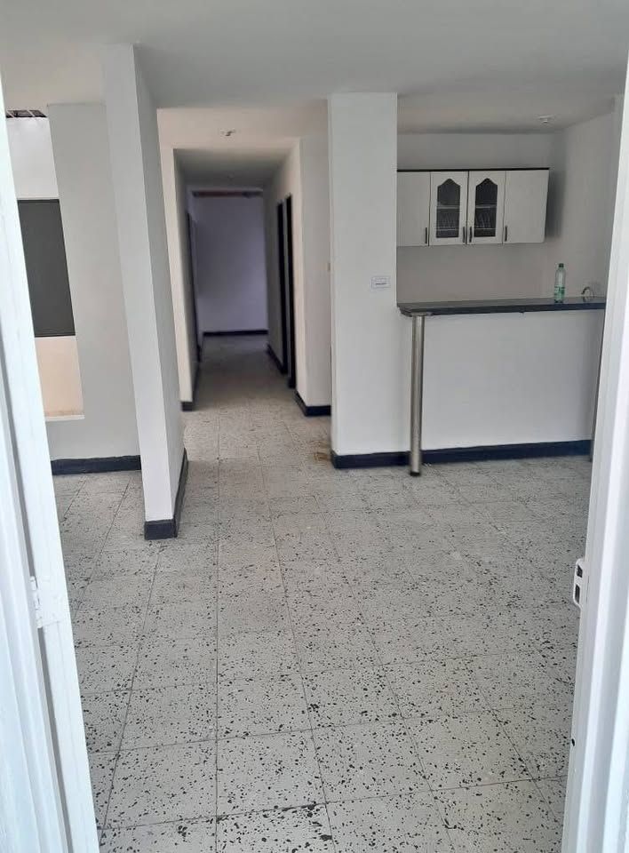 Casa en venta Valle Del Cauca Cali Cali 180 m2 Habitaciones 9 Baños 3 Garajes 0 Precio $270000000