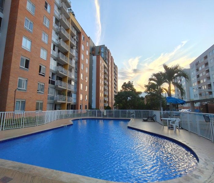 Apartamento en venta Valle Del Cauca Cali Conjunto Residencial Paseo De La Alameda 84 m2 Habitaciones 3 Baños 2 Garajes 1 Precio $360000000