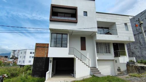 Casa en venta Risaralda Dosquebradas La Pradera 290 m2 Habitaciones 3 Baños 3 Garajes 3 Precio $650000000