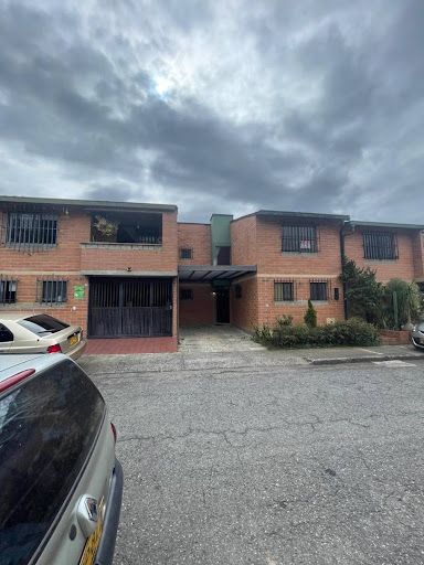 Casa en arriendo Antioquia Rionegro Urbanizacion Altos De Pereira 150 m2 Habitaciones 4 Baños 4 Garajes 1 Precio $2900000