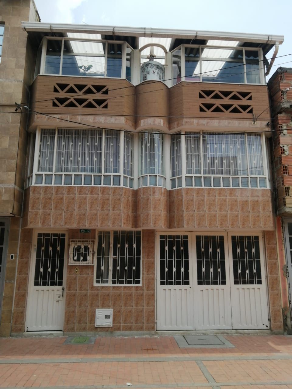 Casa en venta Cundinamarca Bogotá Santa Cecilia 215 m2 Habitaciones 5 Baños 2 Garajes 1 Precio $376000000