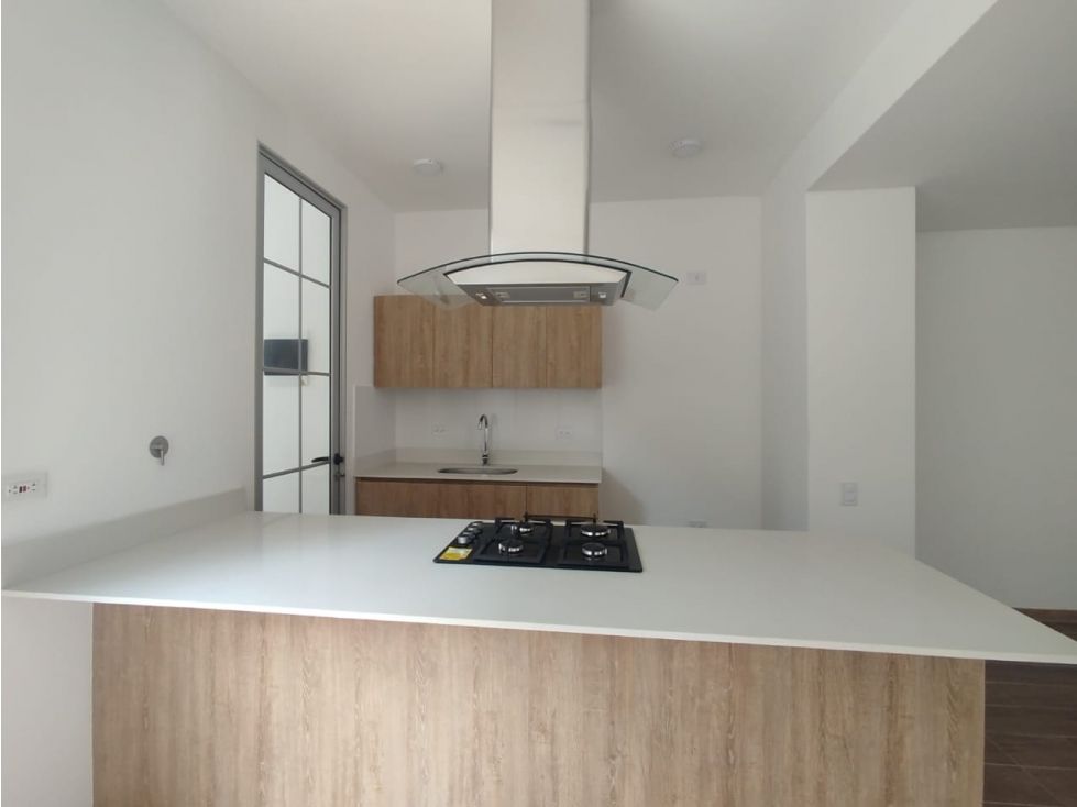 Casa en arriendo Antioquia La Ceja La Ceja 150 m2 Habitaciones 3 Baños 3 Garajes 2 Precio $3700000