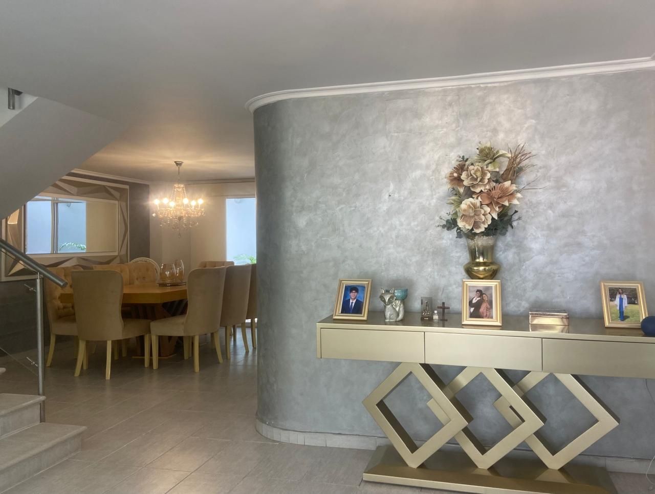 Casa en arriendo Atlántico Barranquilla Villa Santos 253 m2 Habitaciones 4 Baños 4 Garajes 1 Precio $7400000