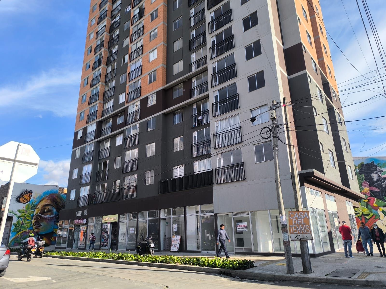 Local Comercial en arriendo Cundinamarca Bogotá Chico 19 m2 Habitaciones 0 Baños 0 Garajes 0 Precio $2400000