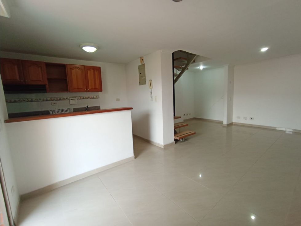 Apartamento en arriendo Antioquia Medellín Rosales 80 m2 Habitaciones 2 Baños 2 Garajes 0 Precio $2550000