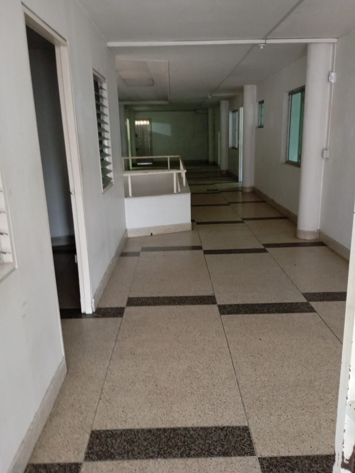 Local en arriendo Antioquia Medellín San Miguel 910 m2 Habitaciones 0 Baños 5 Garajes 0 Precio $12000000